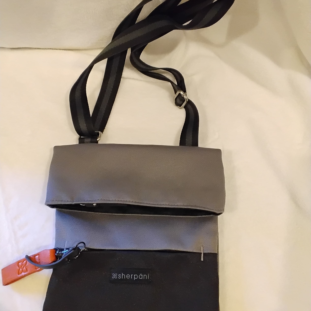 Sherpani Two-Tone Crossbody Bag
